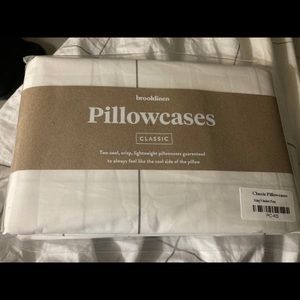 *SOLD* Brooklinen Window Pane King Pillowcases